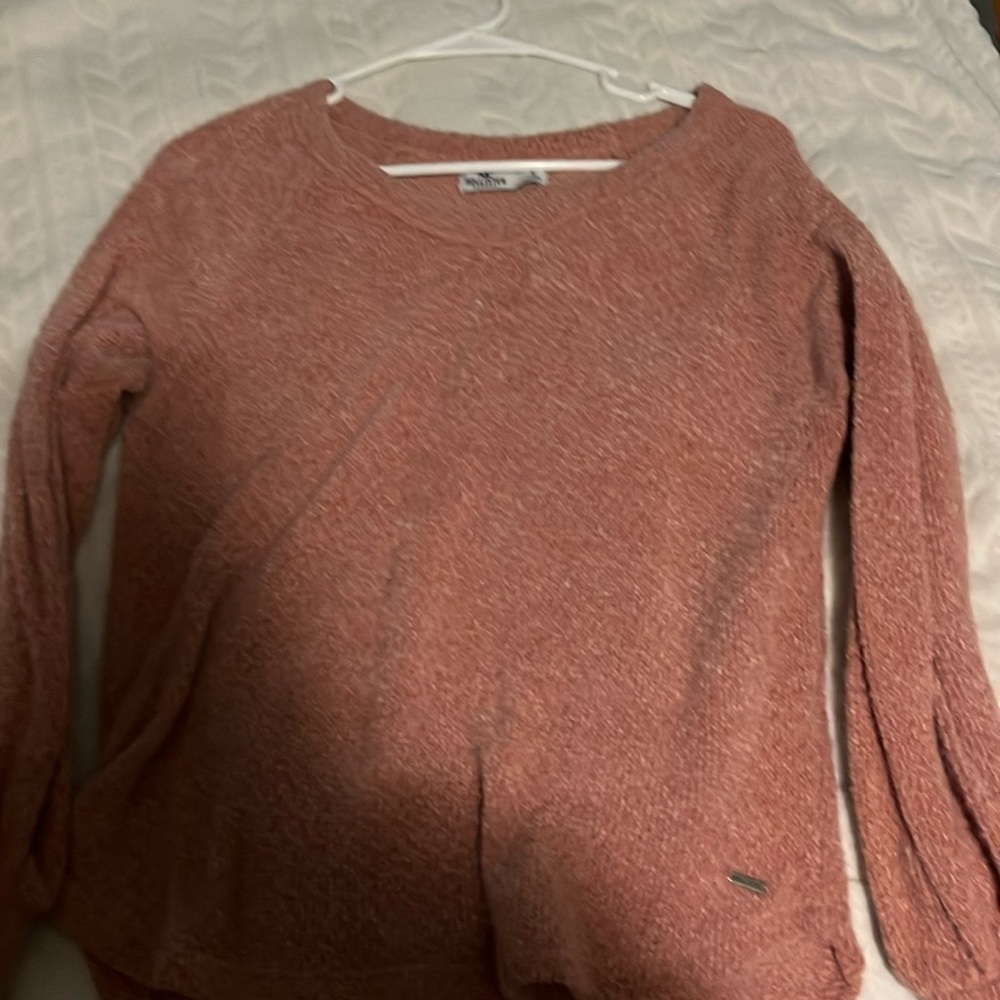 pink sweater